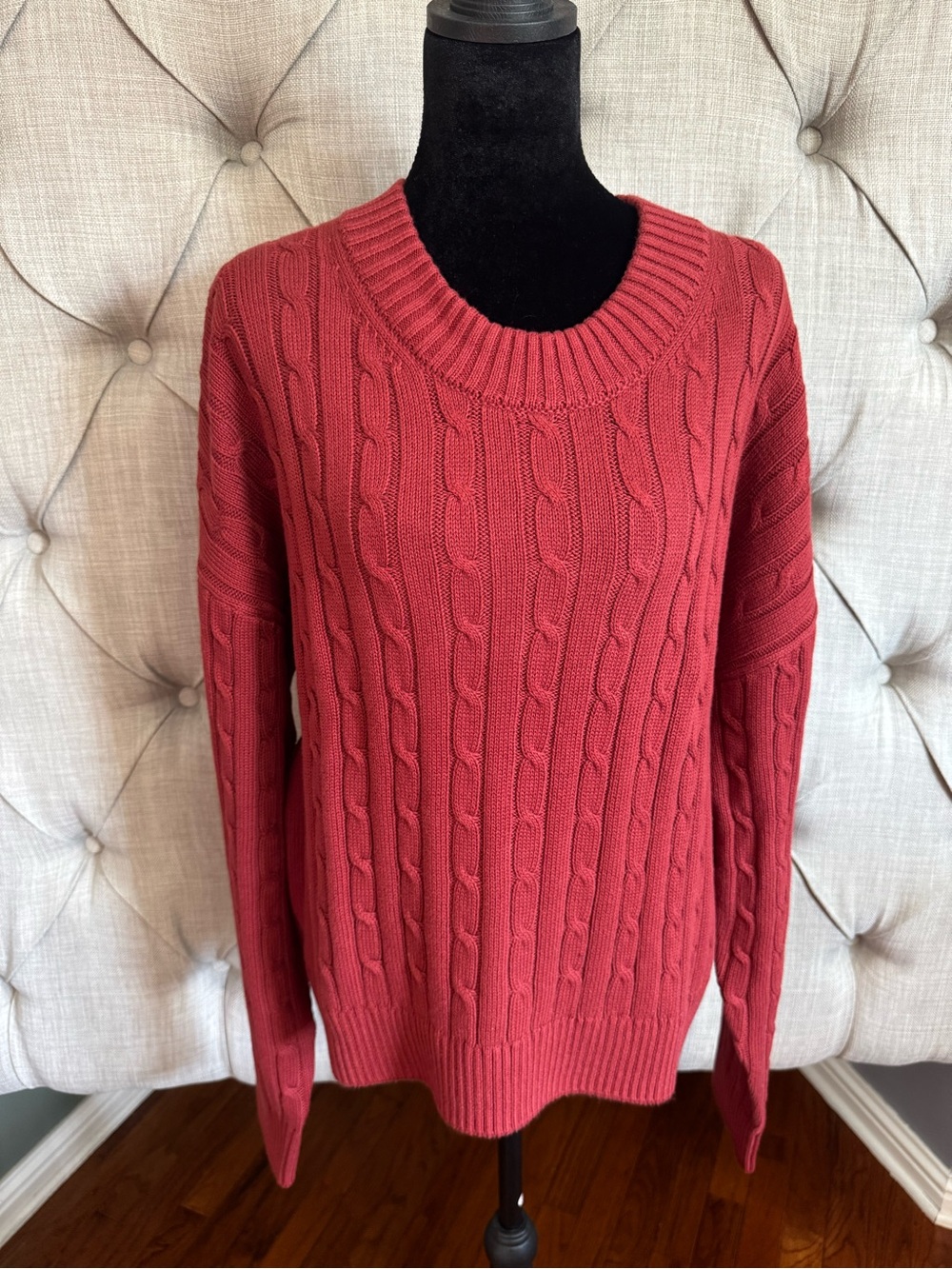 GAP Cable Knit Crew Sweater